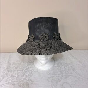 Heaslip Women’s Cloche Hat